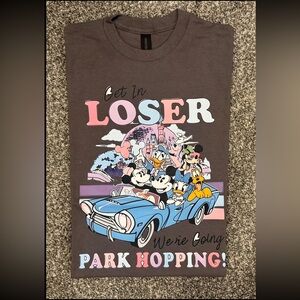 Never worn Gildan shirt